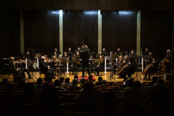 Симфониета – Видин поставя началото на цикъл концерти „Подиум на младия диригент”