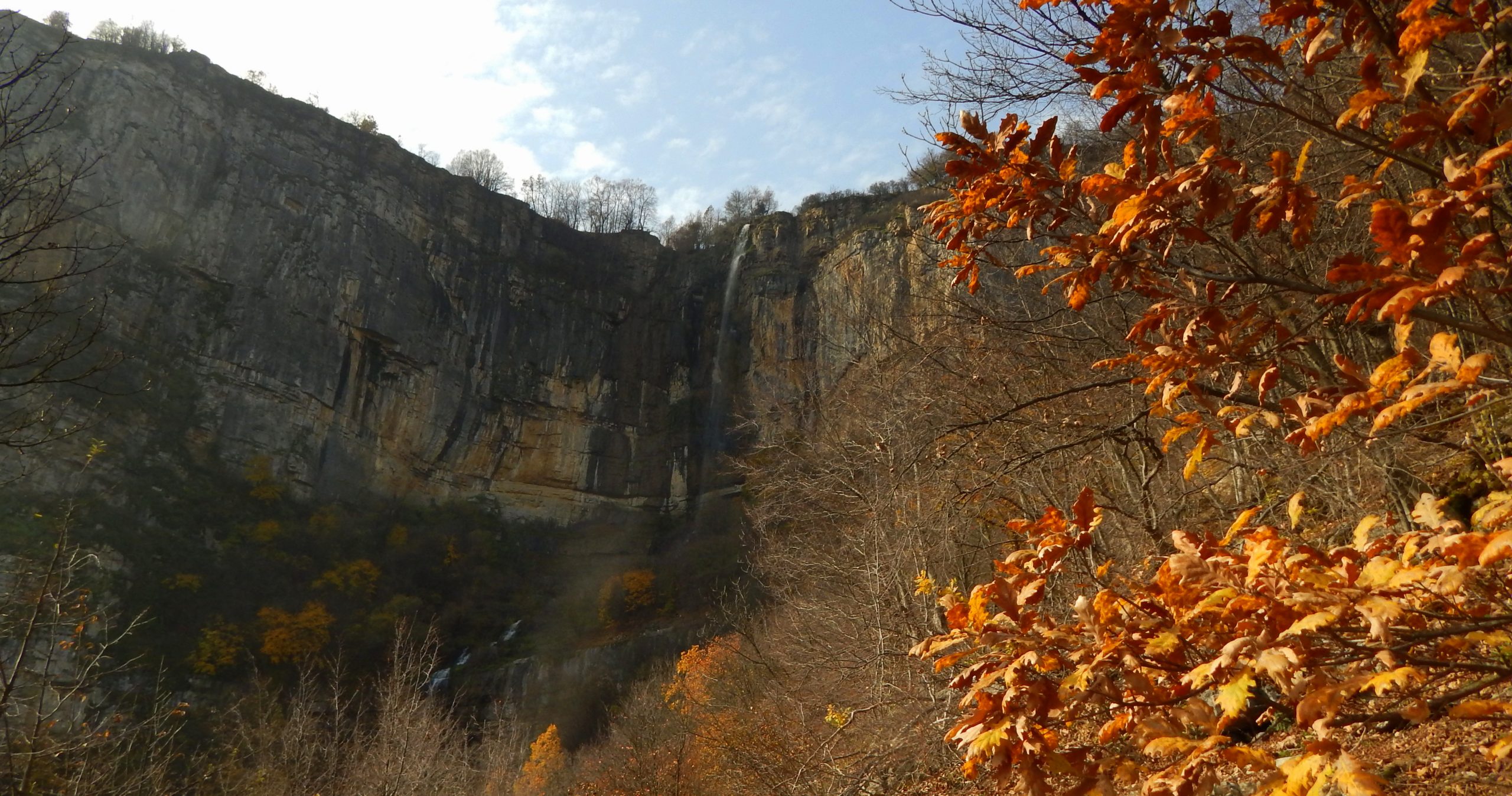 Красотата на водопад Скакля – най-високият в България