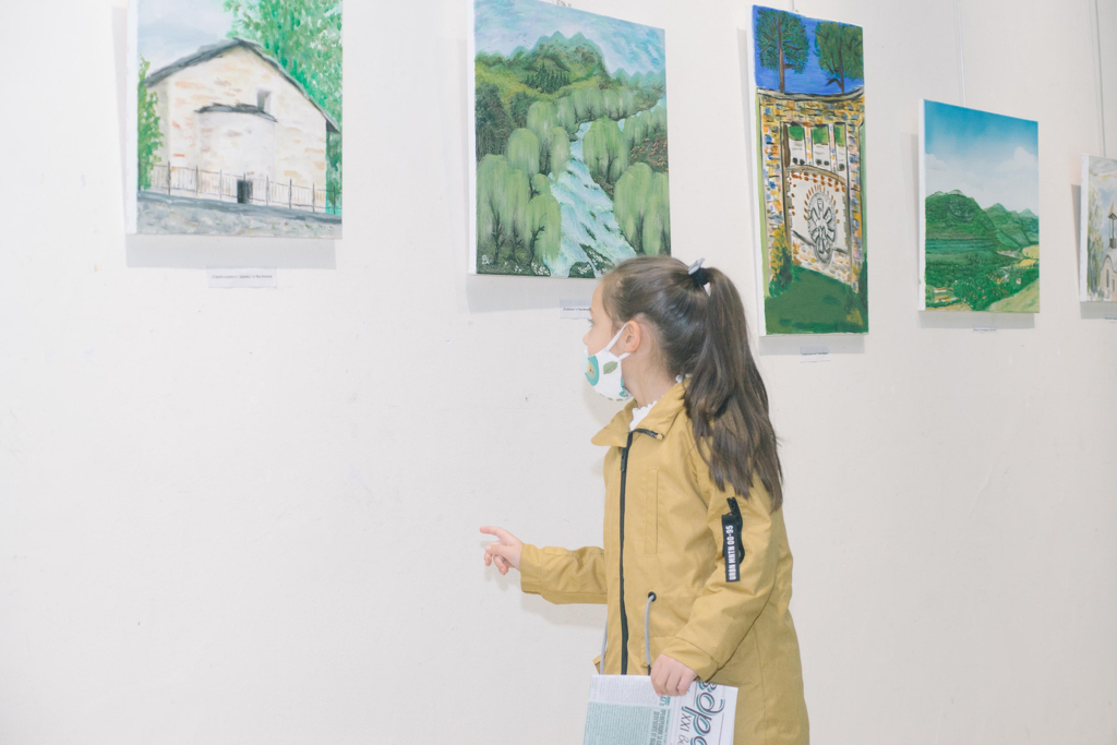Изложба на 40 живописни платна на 17 художници от Мездра в РИМ – Враца