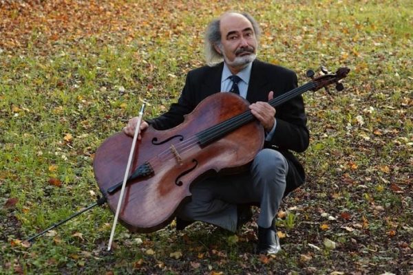 Световноизвестният виолончелист Марк Дробински гостува на Симфониета – Враца