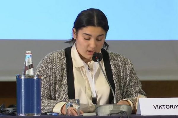 Ученичка от Враца представи България на международна конференция за новата Стратегия за правата на дететов Италия