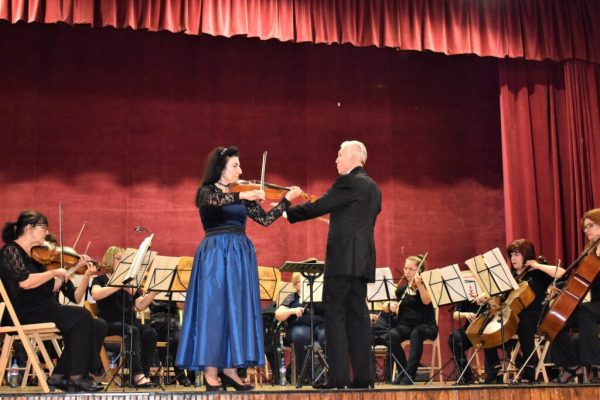 Симфониета – Видин гостува в Монтана с диригент от САЩ