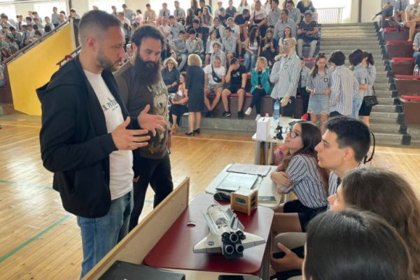 Ученици представиха проекти в рамките на научен фестивал във Враца