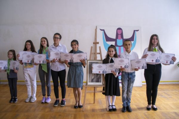 Обявиха победителите от детския конкурс рецитал на Вазови творби в Мездра