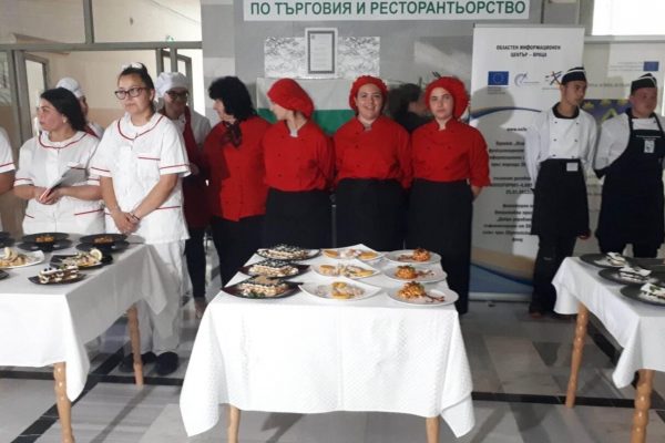Кулинарно състезание за ученици се проведе във Враца