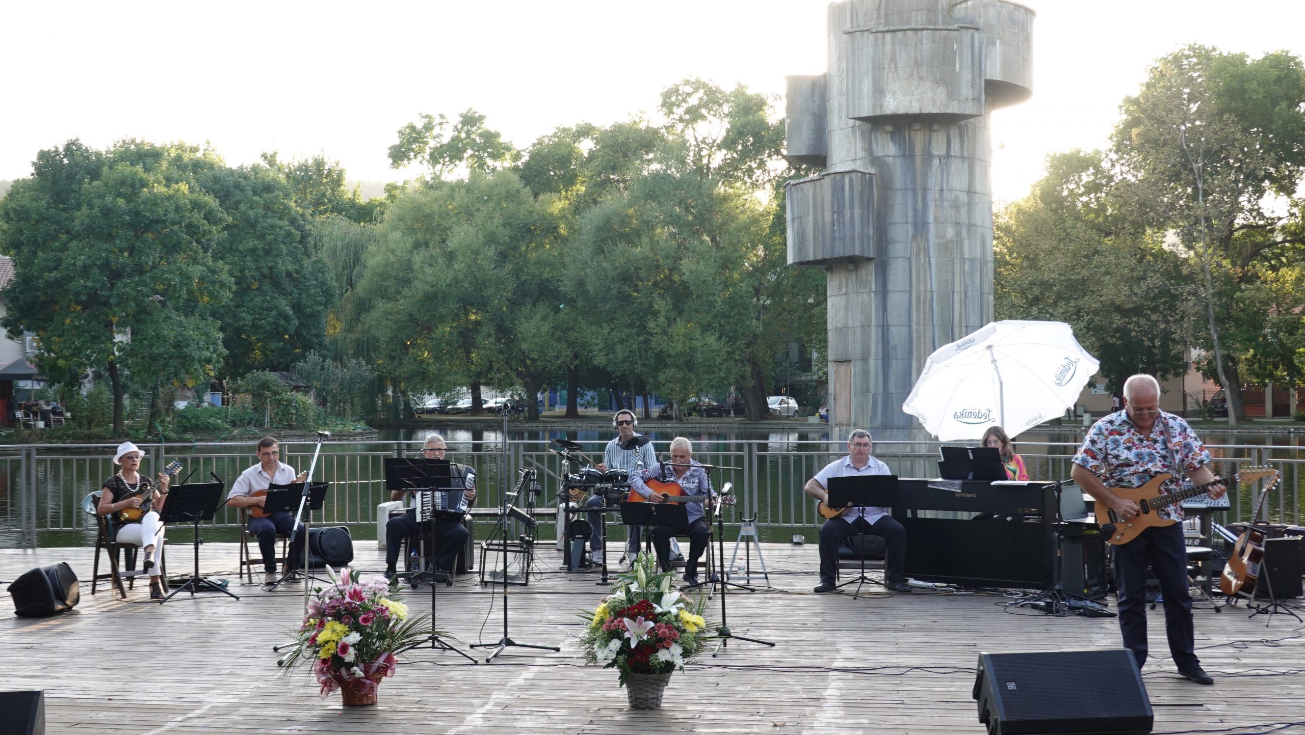 Китаро-мандолинен оркестър „Монтана“ с концерт „Край езерото“ в парк Монтанензиум