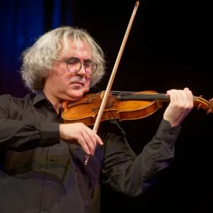 Световни музиканти идват във Враца за концерт „Майстори на цигулката“