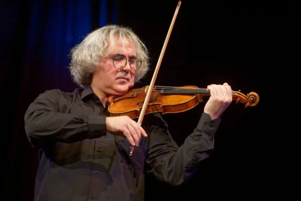 Световни музиканти идват във Враца за концерт „Майстори на цигулката“
