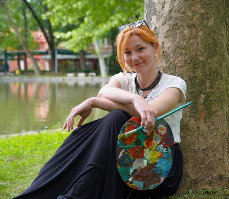 Светослава Михайлова: цветната палитра на изобразителното изкуство