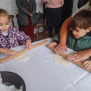 Есенно точене на обги или как се съхранява традицията в модерни времена