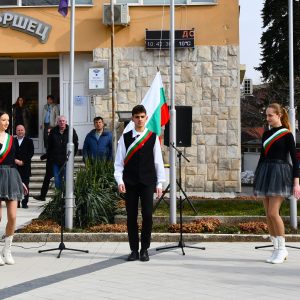 С трибагреника в сърцето: Вършец почете 3 март и героите на Освобождението