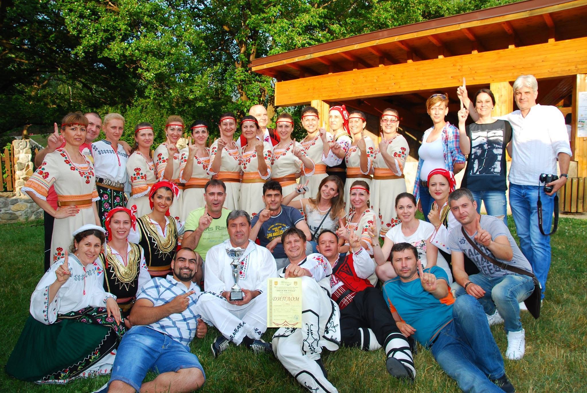 ФТК „Хоро“ – обединени от любовта към танците